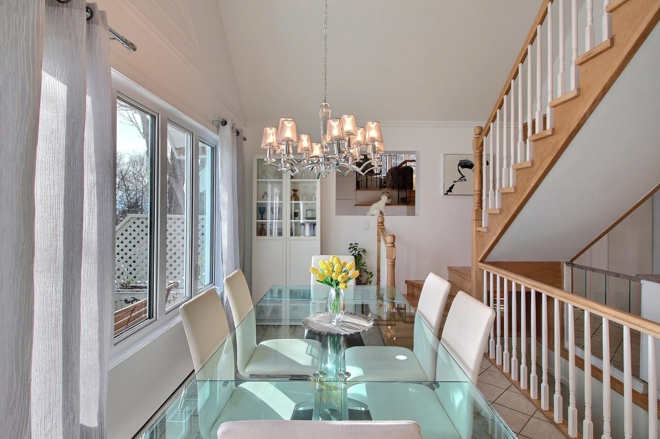 Dining room - 1805 Boul. Malcolm-Fraser, La Malbaie, QC - Indoor Photo Showing Dining Room