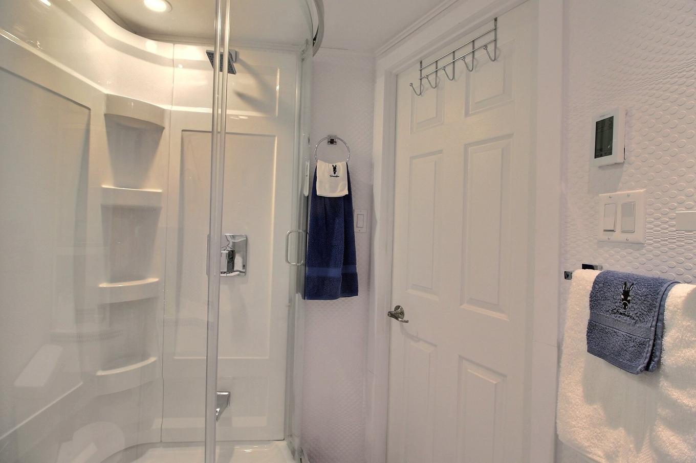 Bathroom - 1805 Boul. Malcolm-Fraser, La Malbaie, QC - Indoor Photo Showing Bathroom