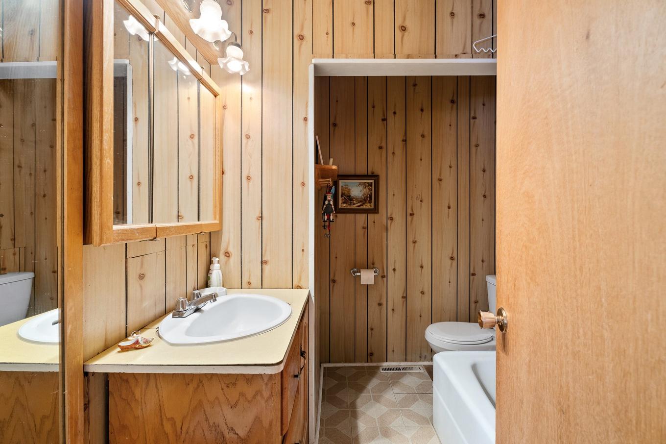 Salle de bains - 5 Rue Du Domaine-Denis, Sainte-Marguerite-Du-Lac-Masson, QC - Indoor Photo Showing Bathroom
