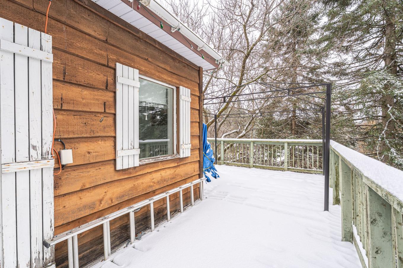 Terrasse - 5 Rue Du Domaine-Denis, Sainte-Marguerite-Du-Lac-Masson, QC - Outdoor With Exterior