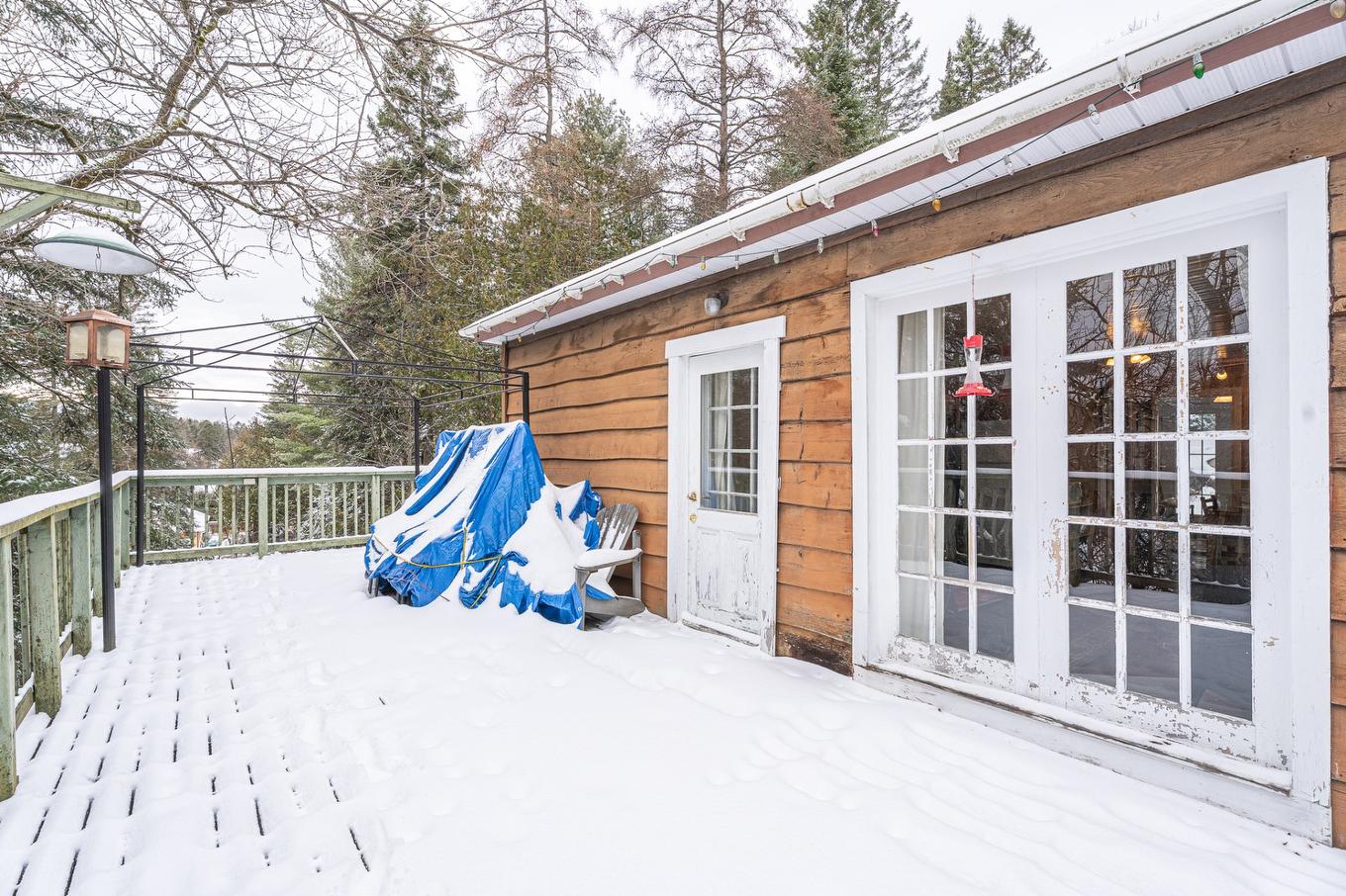 Terrasse - 5 Rue Du Domaine-Denis, Sainte-Marguerite-Du-Lac-Masson, QC - Outdoor With Exterior