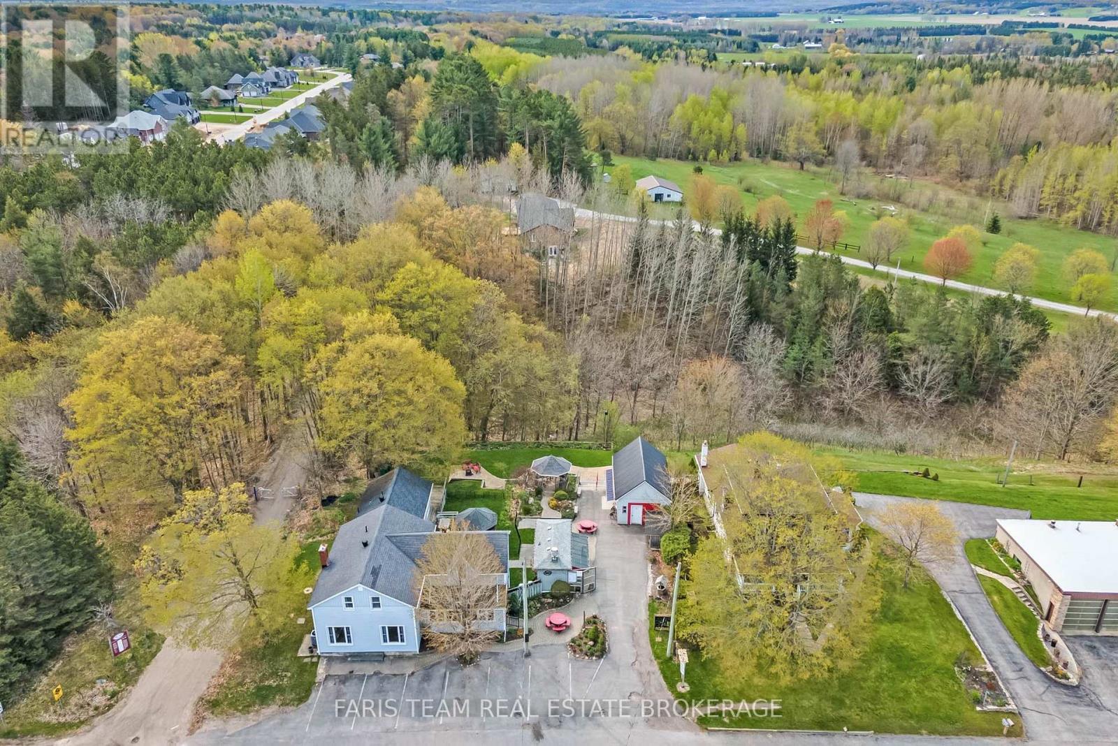 4047 Horseshoe Valley Road W, Springwater, ON - Outdoor With View