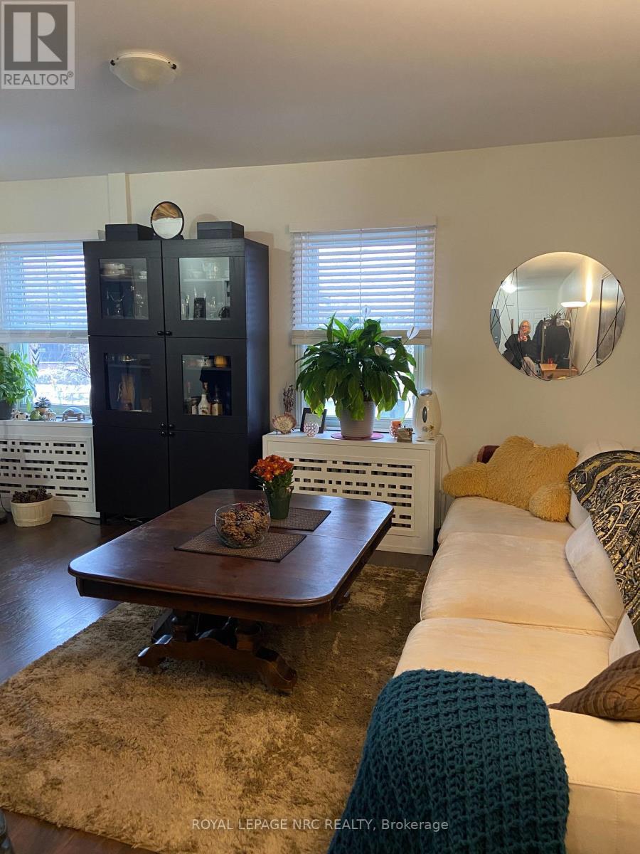 2 - 244 Ontario Street, St. Catharines (Downtown), ON - Indoor