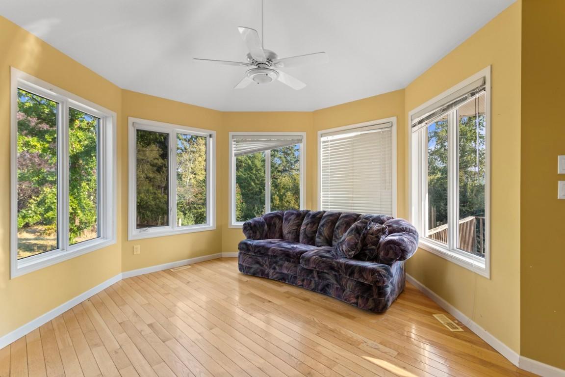 2619 3 Highway, Erickson, BC - Indoor