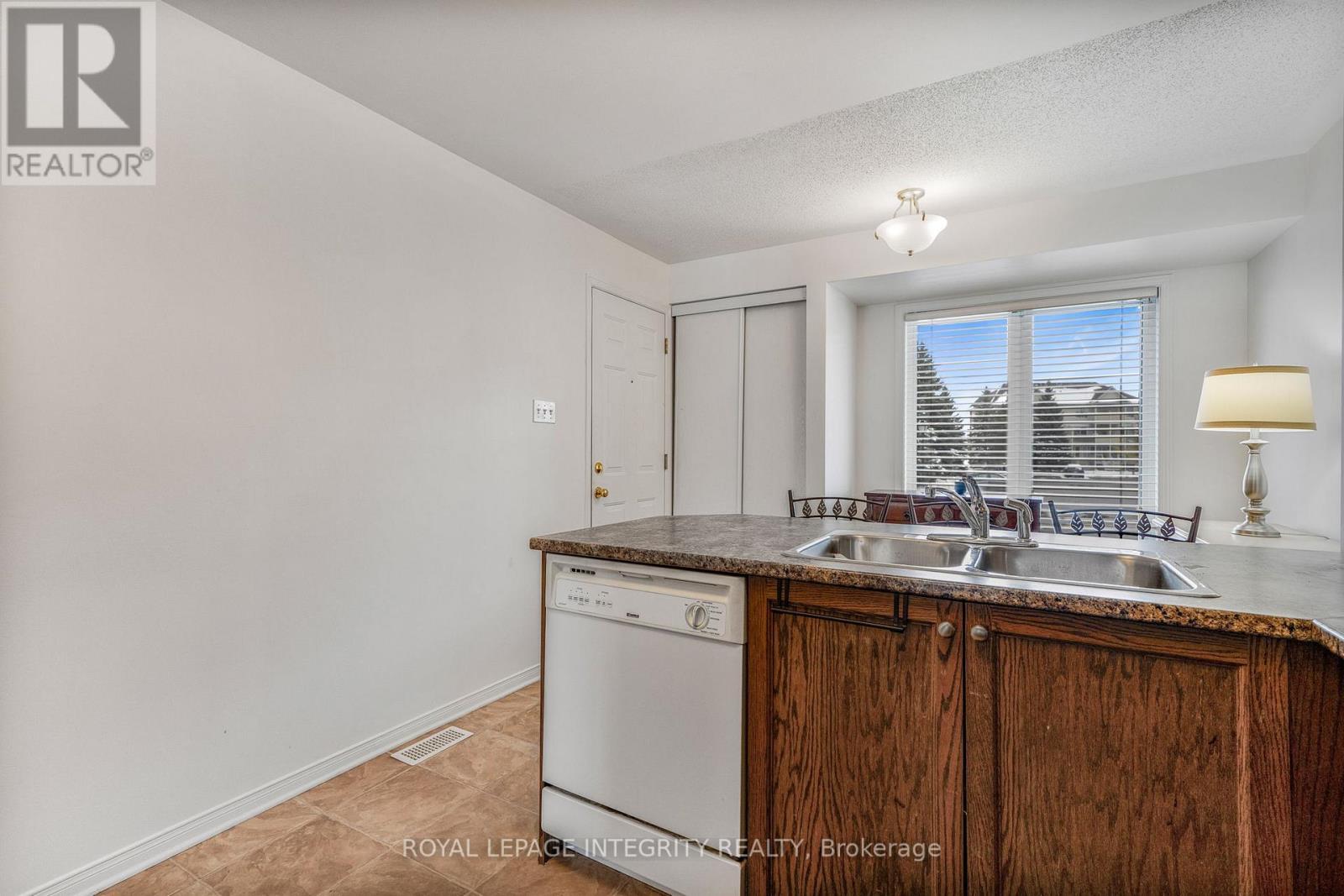 2328 Bois Vert Place, Ottawa, ON - Indoor Photo Showing Kitchen With Double Sink