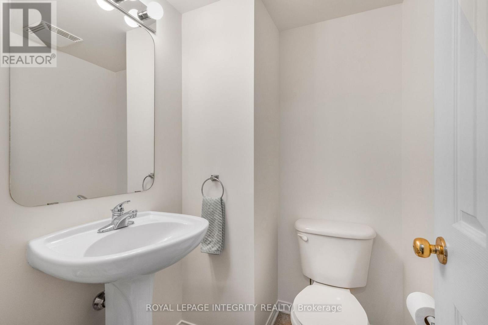 2328 Bois Vert Place, Ottawa, ON - Indoor Photo Showing Bathroom