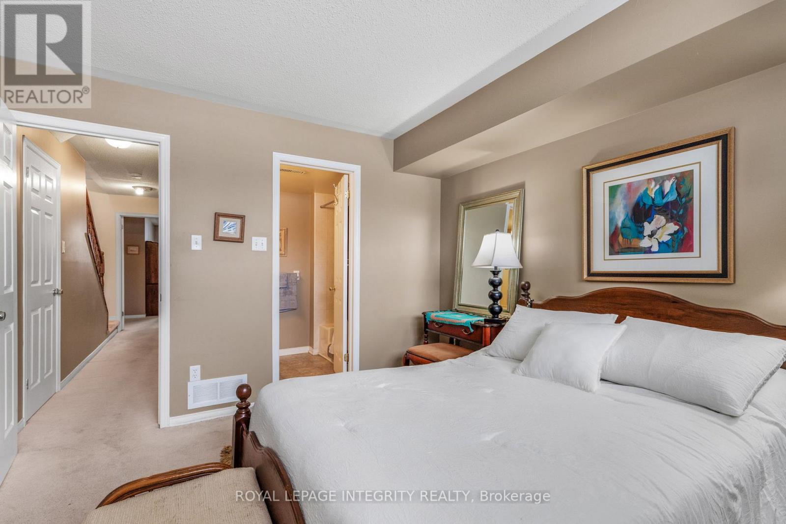 2328 Bois Vert Place, Ottawa, ON - Indoor Photo Showing Bedroom