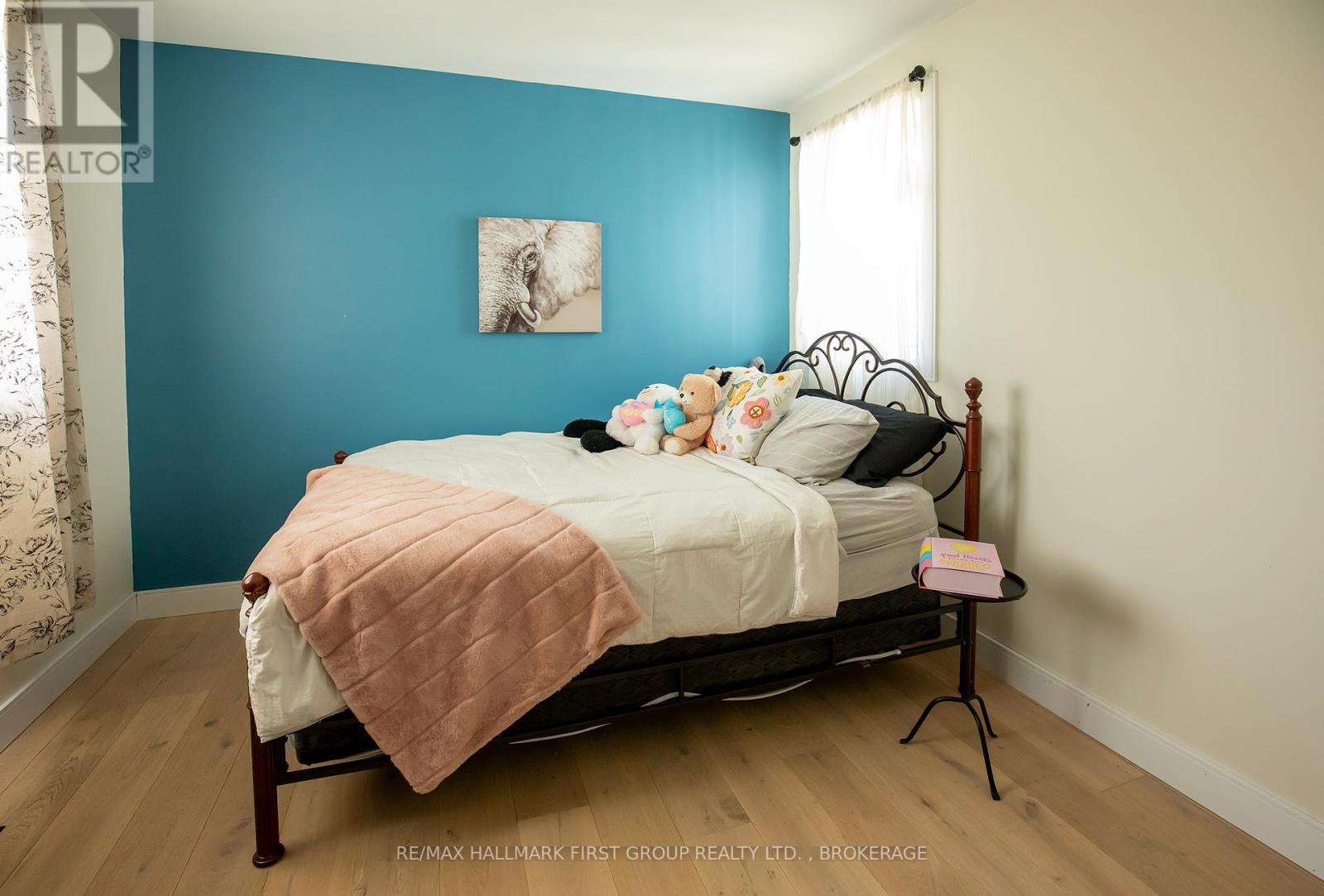1054 Cranberry Cove Lane, Frontenac (Frontenac South), ON - Indoor Photo Showing Bedroom