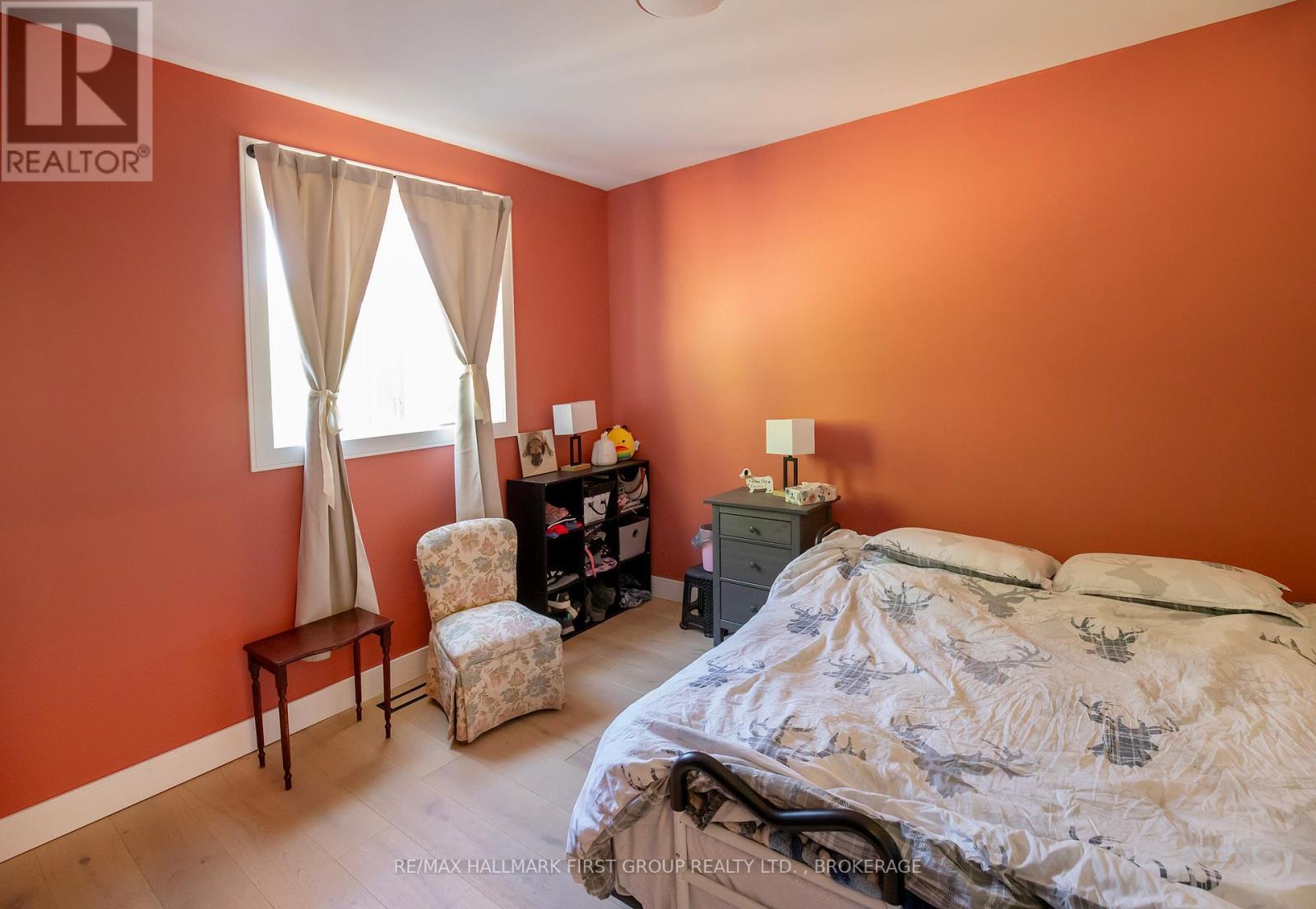 1054 Cranberry Cove Lane, Frontenac (Frontenac South), ON - Indoor Photo Showing Bedroom
