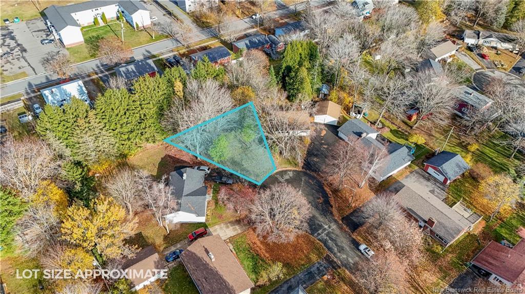 33 Burse Crt, Fredericton, NB