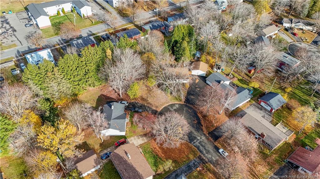 33 Burse Crt, Fredericton, NB