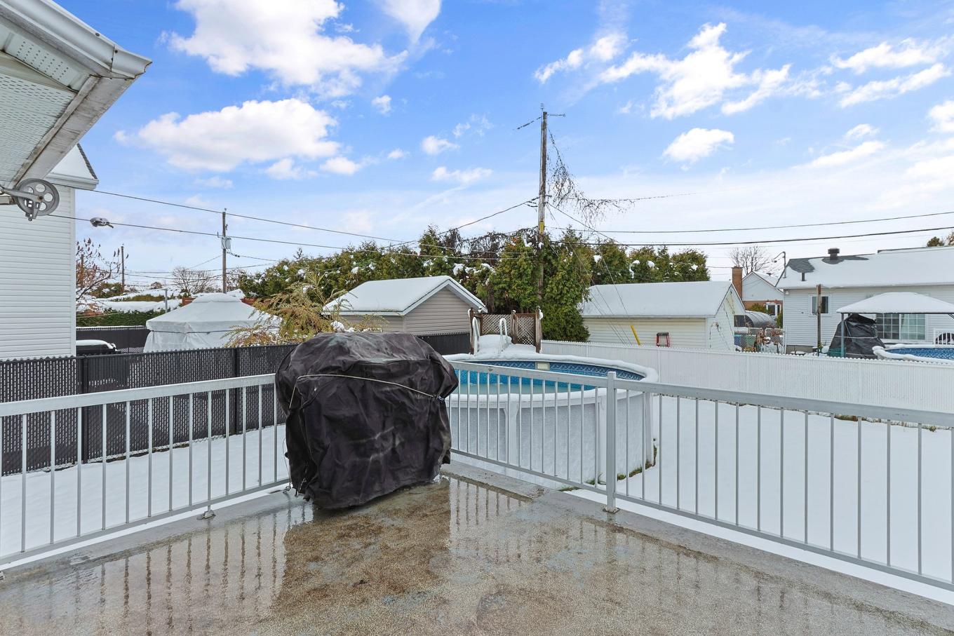 Balcony - 691 Rue De Lorraine, Mercier, QC - Outdoor With Exterior