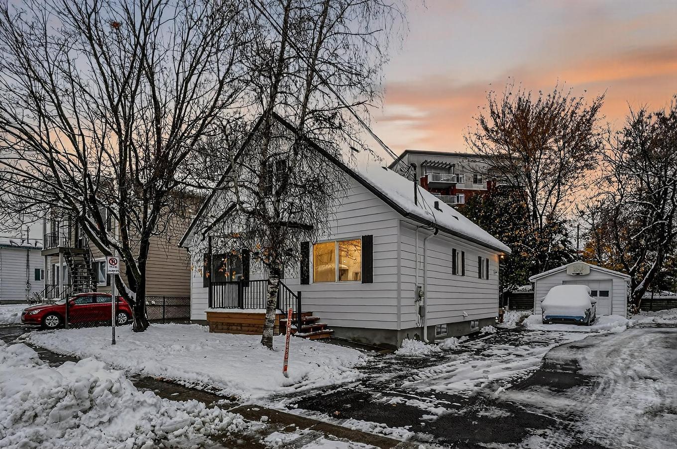 Frontage - 4 Rue Labonté, Sainte-Thérèse, QC - Outdoor