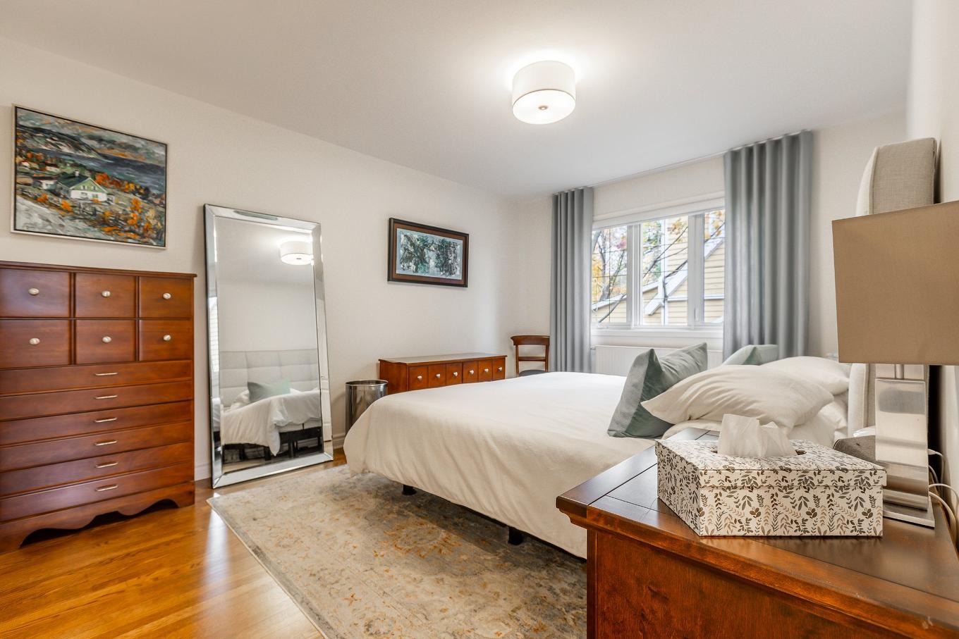 Chambre à coucher principale - 43 Av. Bayview, Pointe-Claire, QC - Indoor Photo Showing Bedroom