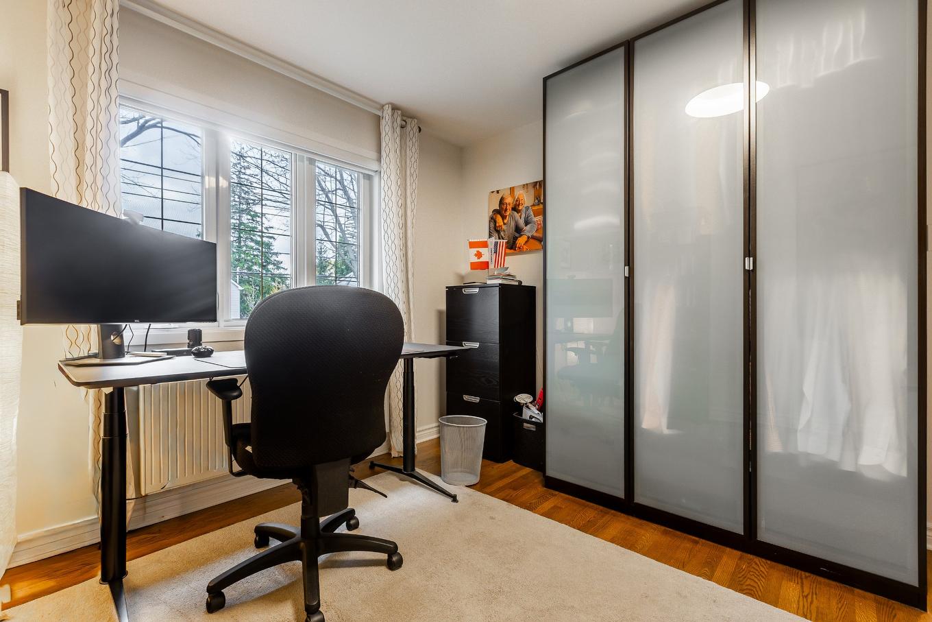 Chambre à coucher - 43 Av. Bayview, Pointe-Claire, QC - Indoor Photo Showing Office