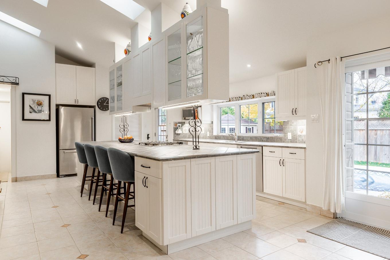 Cuisine - 43 Av. Bayview, Pointe-Claire, QC - Indoor Photo Showing Kitchen