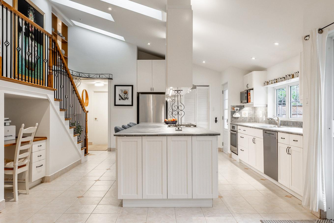 Cuisine - 43 Av. Bayview, Pointe-Claire, QC - Indoor Photo Showing Kitchen