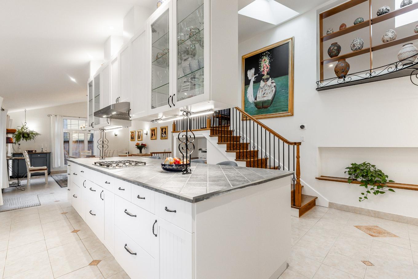 Cuisine - 43 Av. Bayview, Pointe-Claire, QC - Indoor