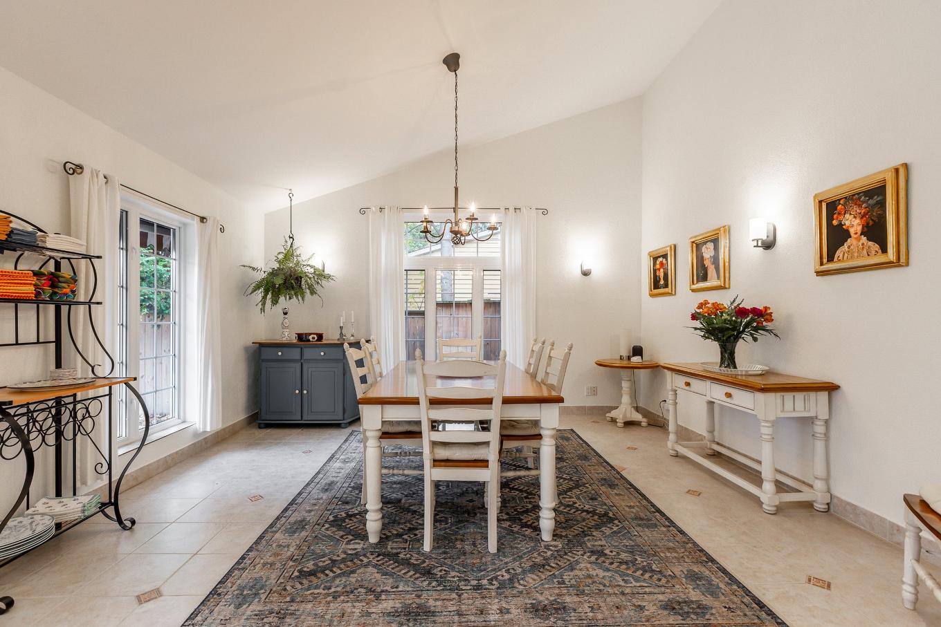 Salle à manger - 43 Av. Bayview, Pointe-Claire, QC - Indoor Photo Showing Dining Room
