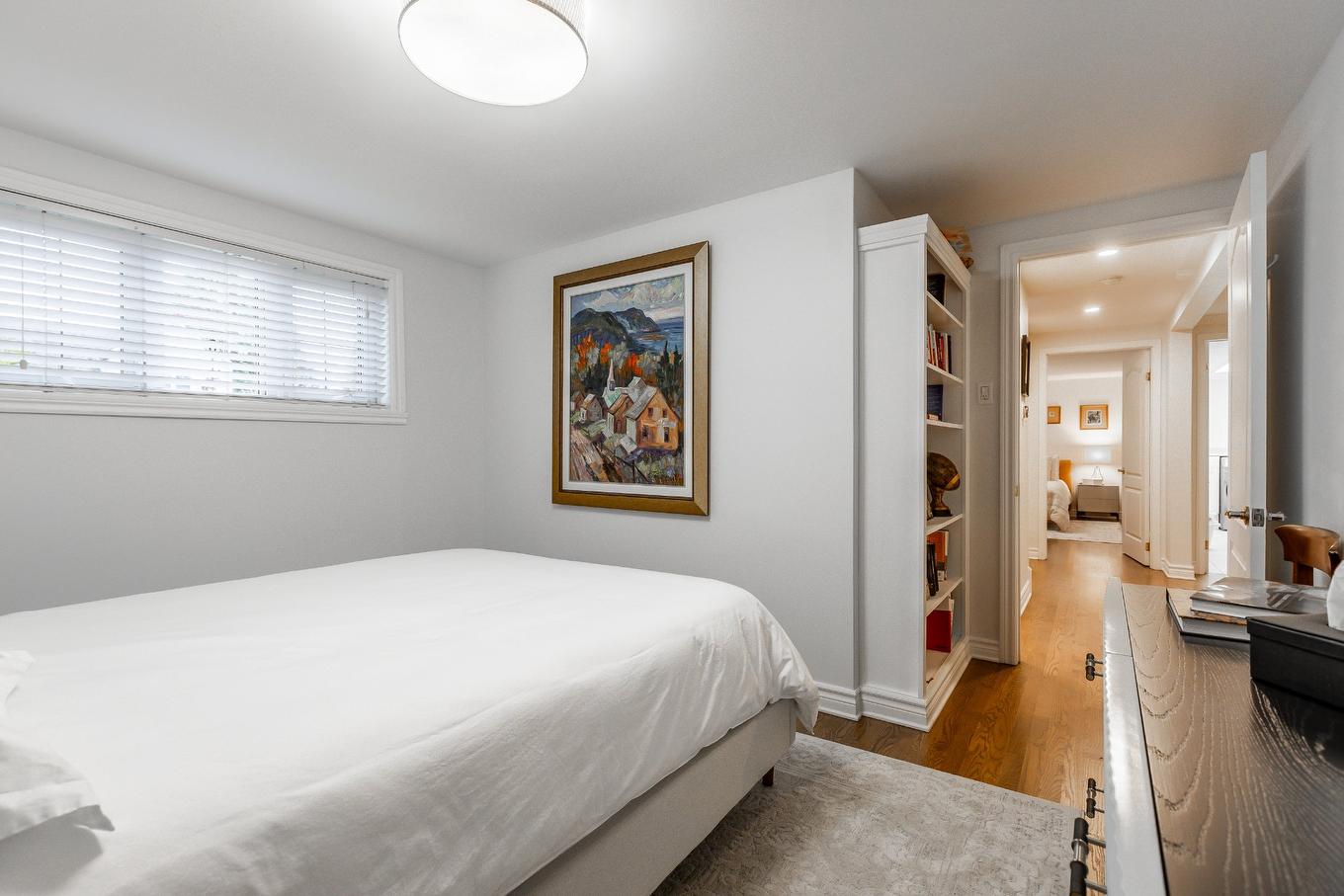 Chambre à coucher - 43 Av. Bayview, Pointe-Claire, QC - Indoor Photo Showing Bedroom