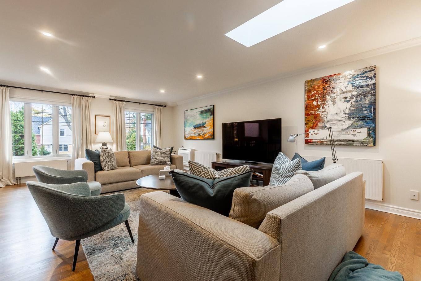 Salon - 43 Av. Bayview, Pointe-Claire, QC - Indoor Photo Showing Living Room