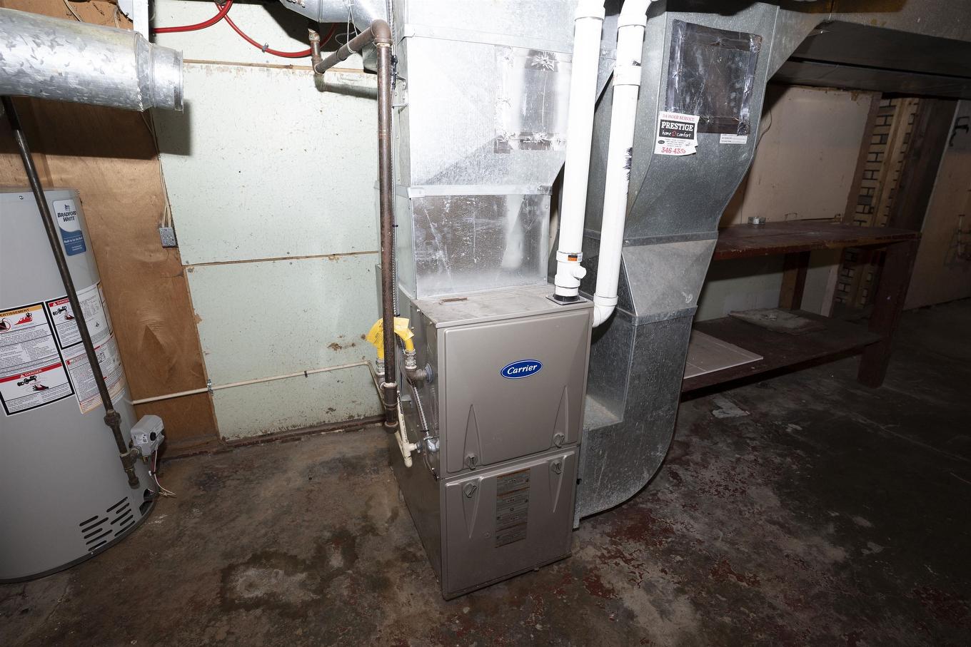 447 Vickers Street N, Thunder Bay, ON - Indoor Photo Showing Basement