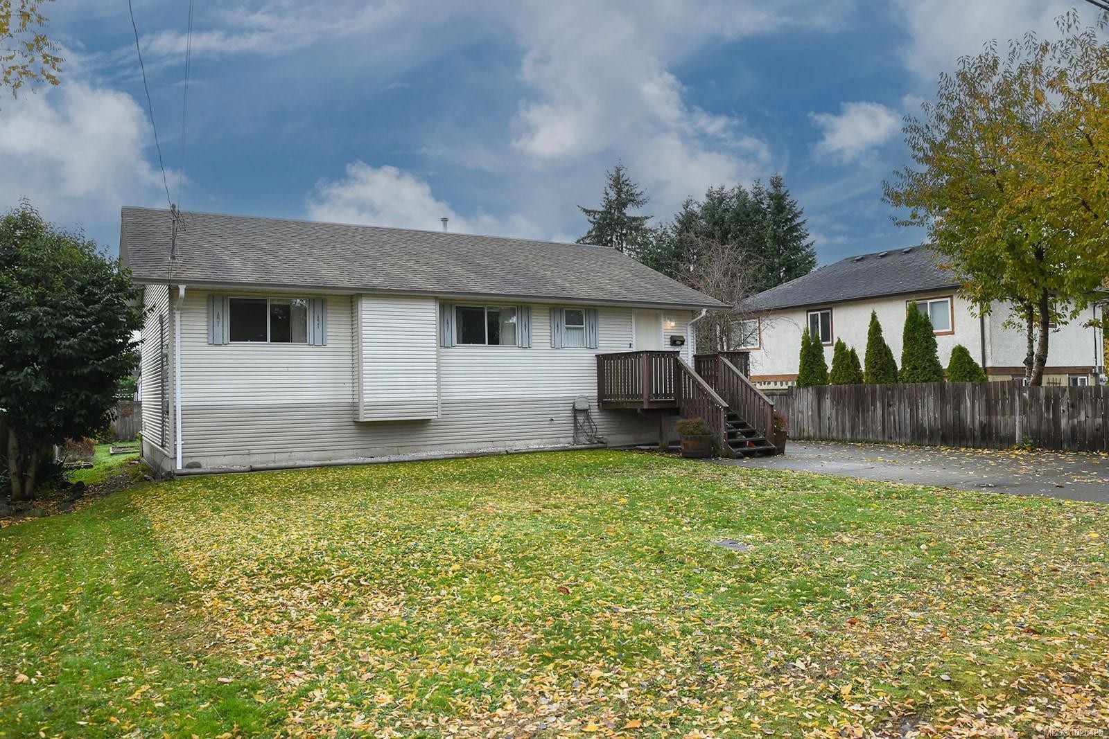 2771 Windermere Ave, Cumberland, BC