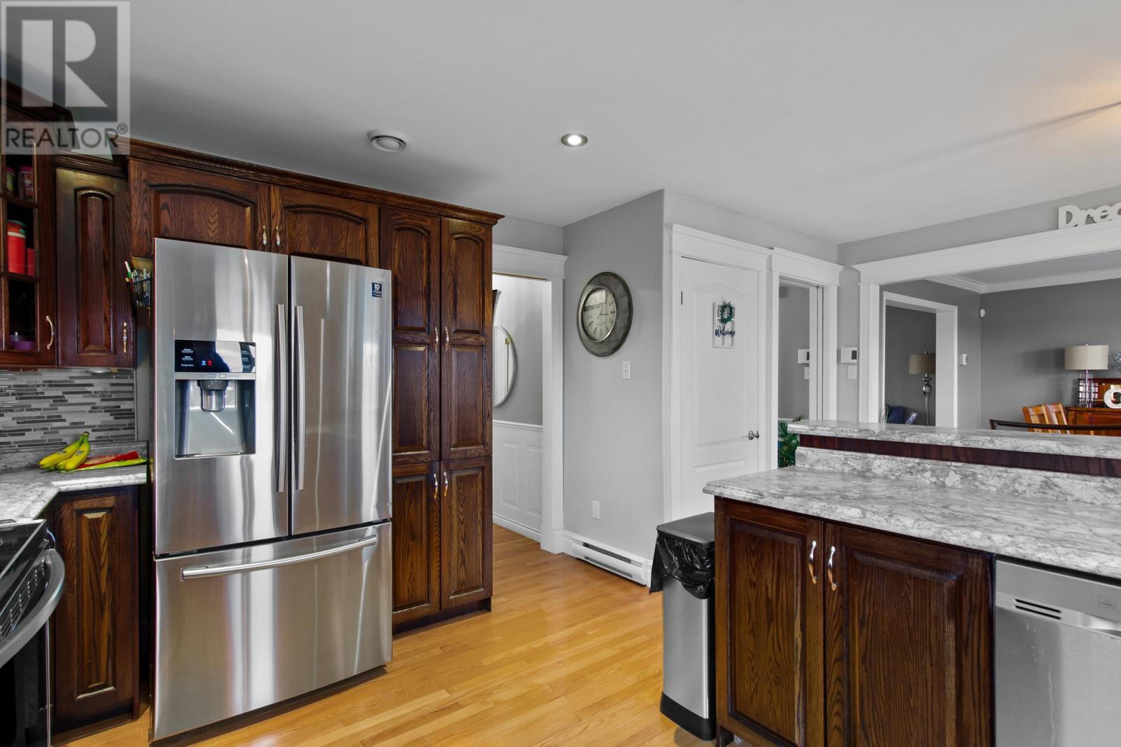 10 Sheppard Place, Paradise, NL - Indoor Photo Showing Kitchen