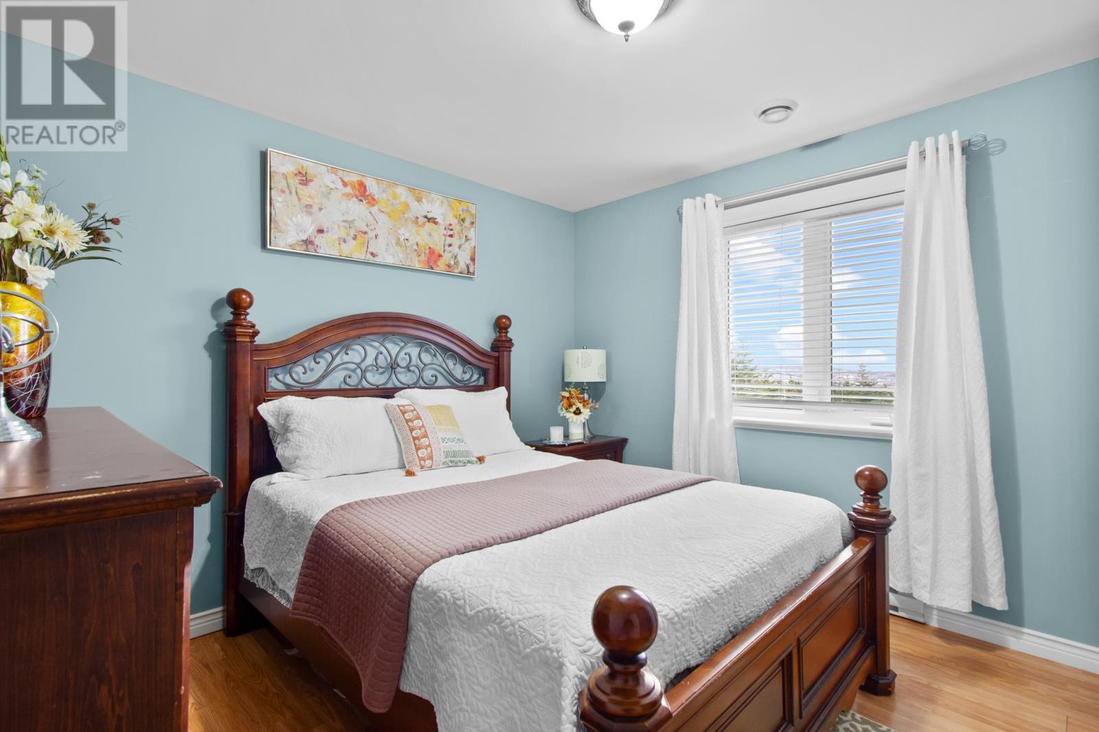 10 Sheppard Place, Paradise, NL - Indoor Photo Showing Bedroom
