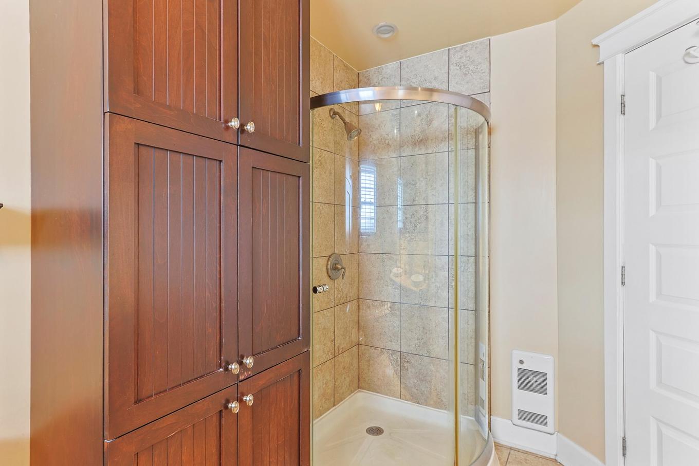 Salle de bains - 10 Rue Des Saules, Sainte-Martine, QC - Indoor Photo Showing Bathroom