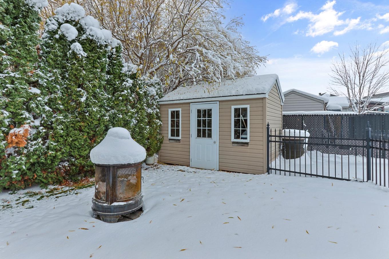 Cour - 10 Rue Des Saules, Sainte-Martine, QC - Outdoor