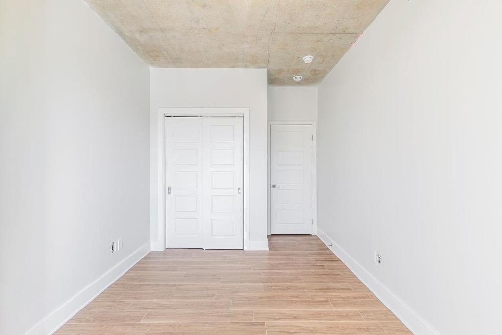 Bedroom - 307-850 Rue Ouimet, Montréal (Saint-Laurent), QC - Indoor Photo Showing Other Room