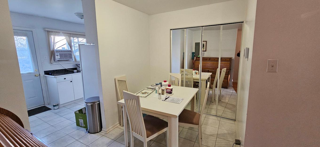 Salle à manger - 2040 Rue Des Patriotes, Laval (Sainte-Rose), QC - Indoor