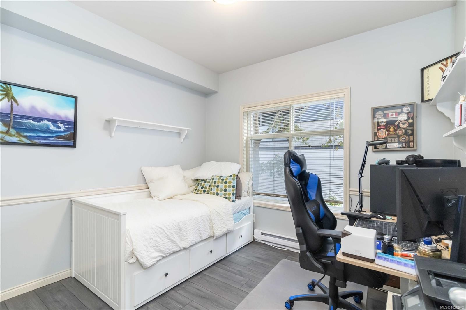 201-821 Goldstream Ave, Langford, BC - Indoor