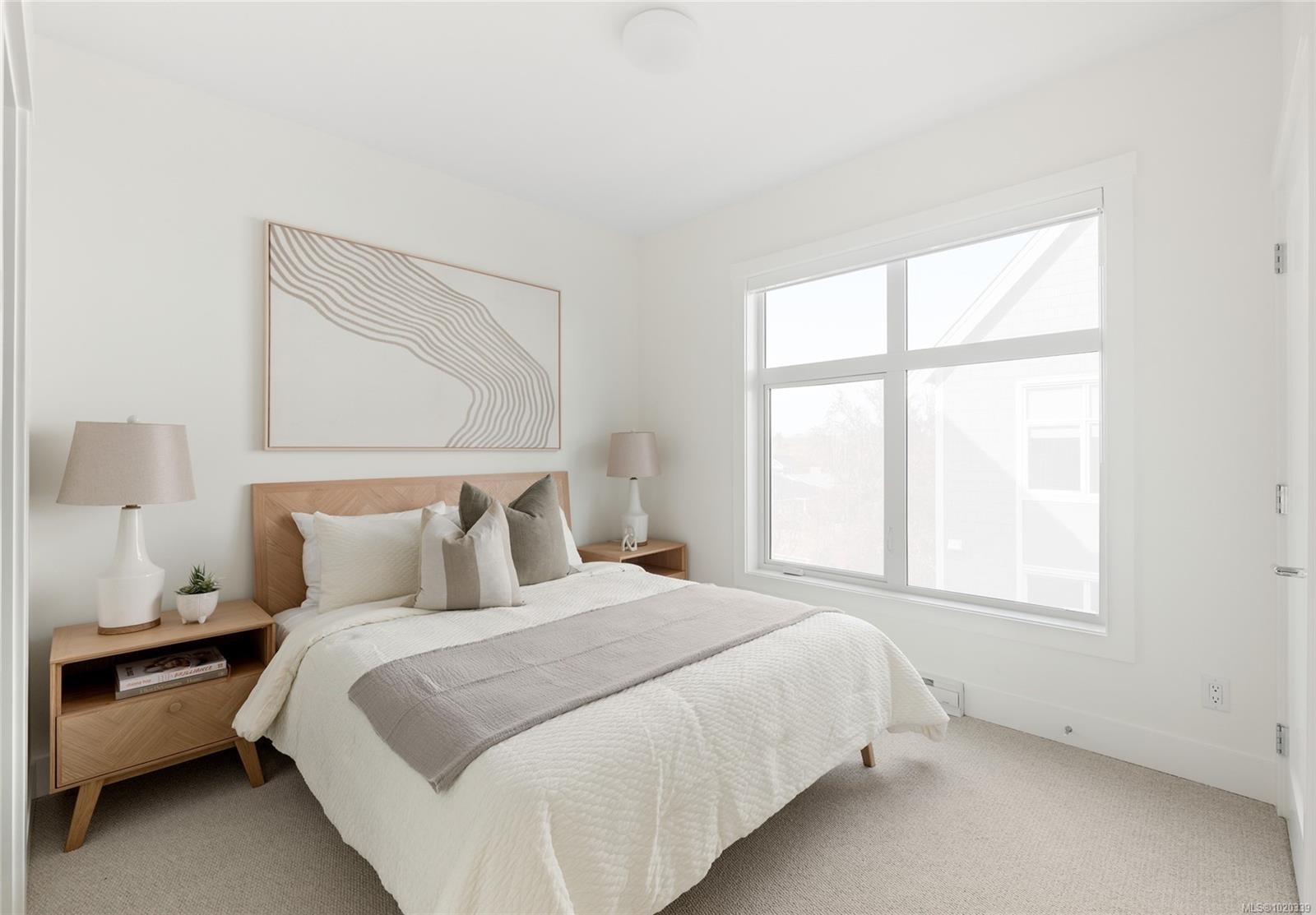 8-2536 Shelbourne St, Victoria, BC