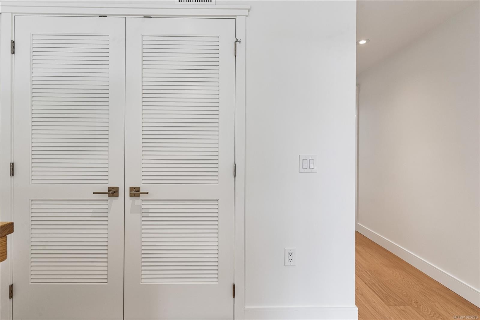 13-4253 Dieppe Rd, Saanich, BC