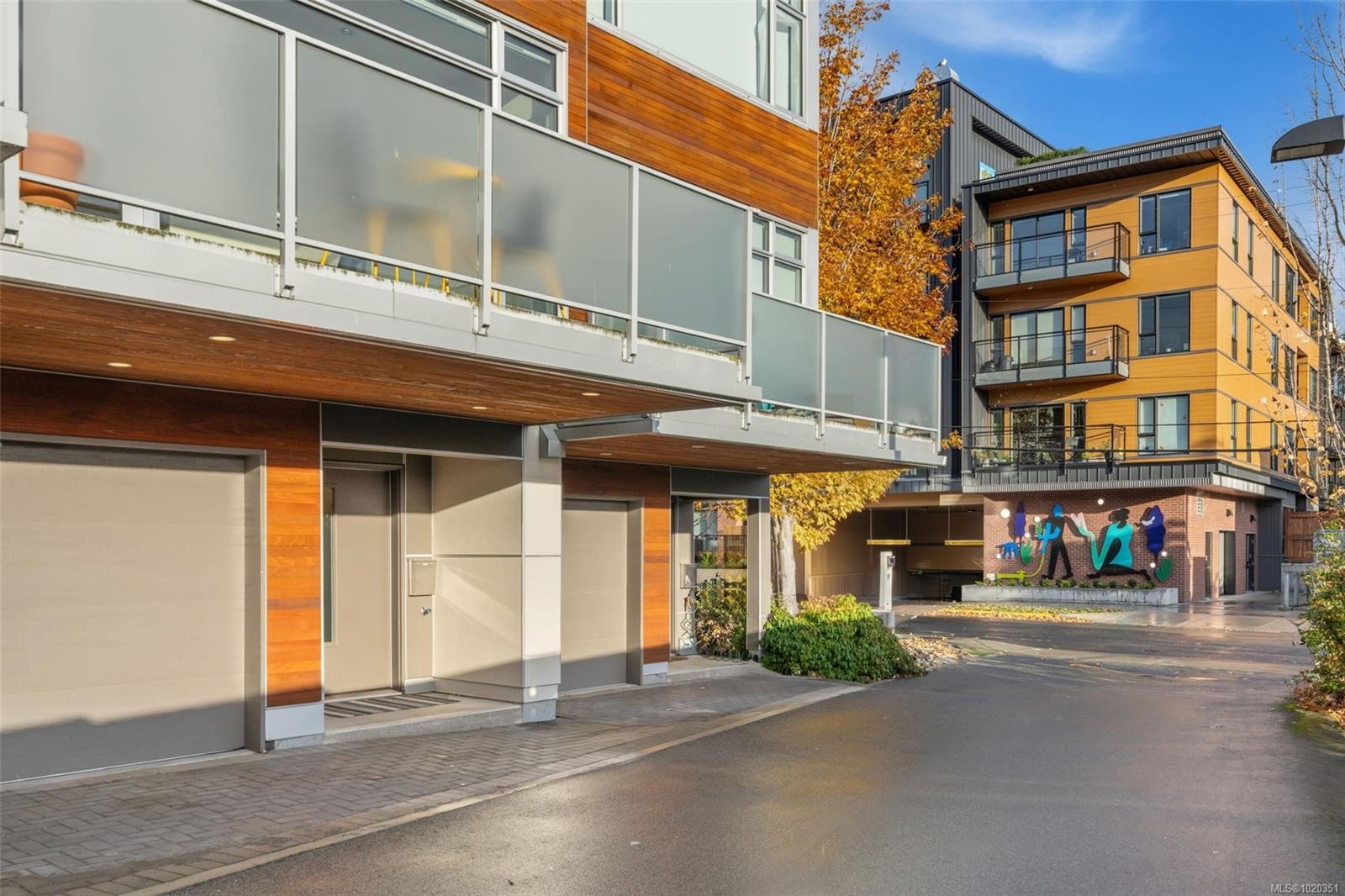 4-2830 Irma St, Victoria, BC