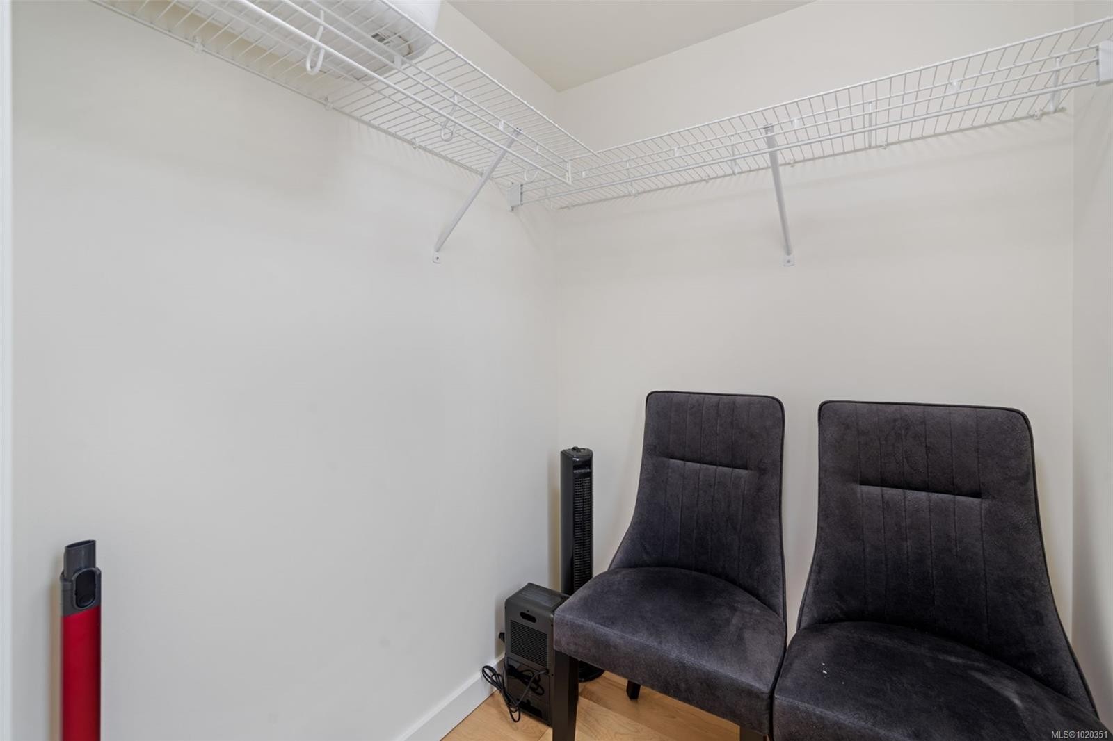 4-2830 Irma St, Victoria, BC