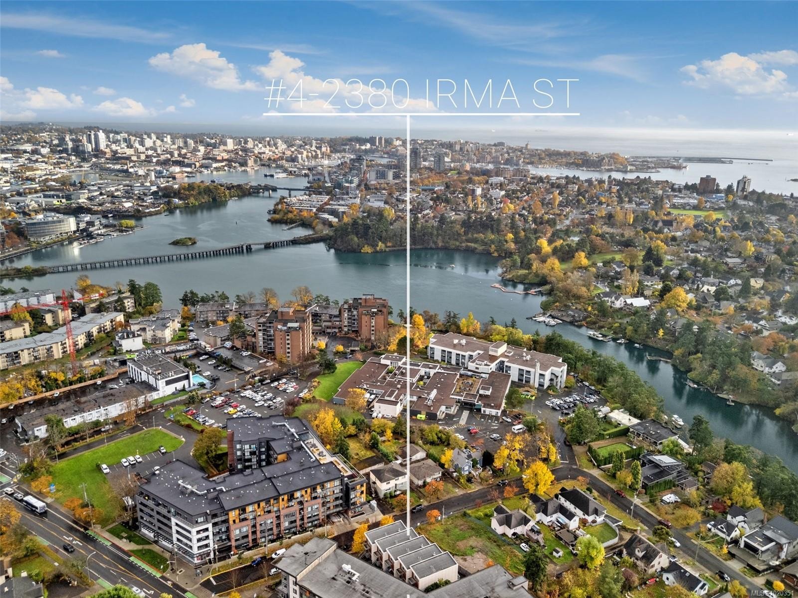 4-2830 Irma St, Victoria, BC