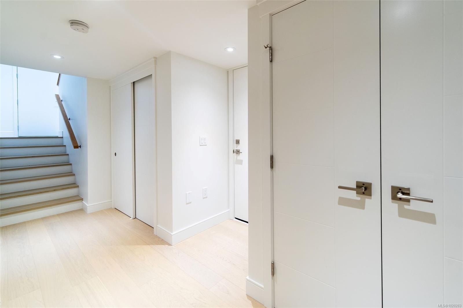 11-4253 Dieppe Rd, Saanich, BC