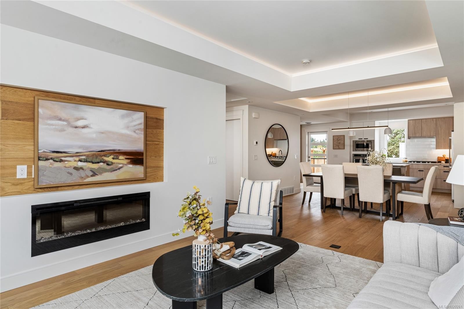 32-4253 Dieppe Rd, Saanich, BC