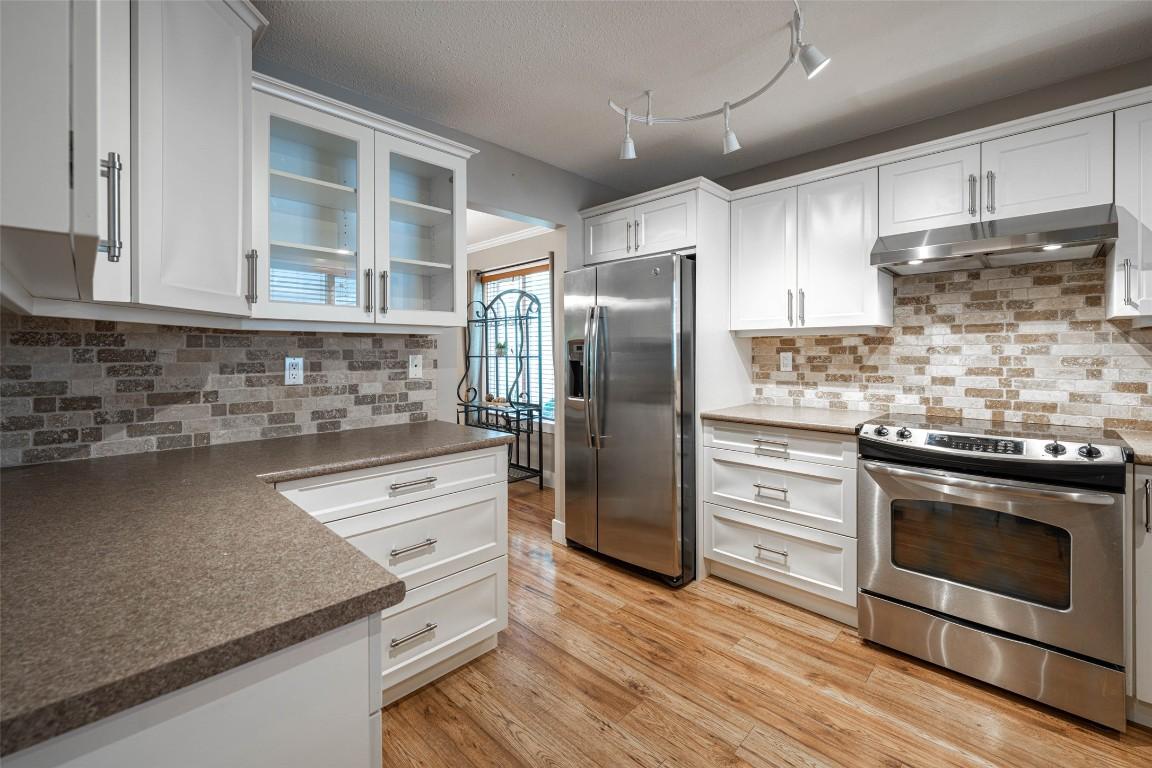 14-2180 Fletcher Street, Armstrong, BC - Indoor Photo Showing Kitchen With Upgraded Kitchen