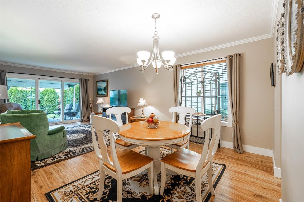 14-2180 Fletcher Street, Armstrong, BC - Indoor Photo Showing Dining Room