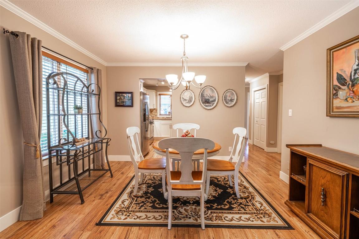 14-2180 Fletcher Street, Armstrong, BC - Indoor Photo Showing Dining Room
