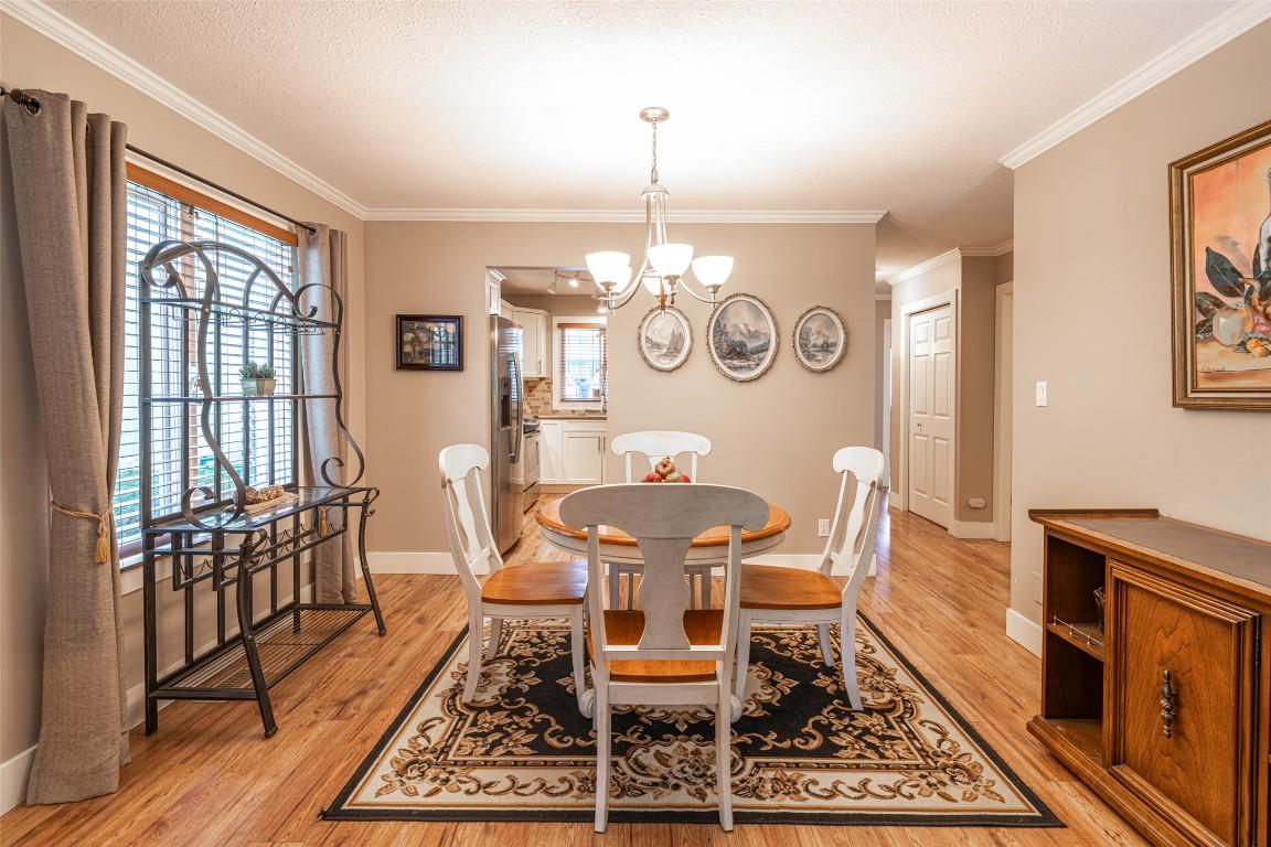 14-2180 Fletcher Street, Armstrong, BC - Indoor Photo Showing Dining Room