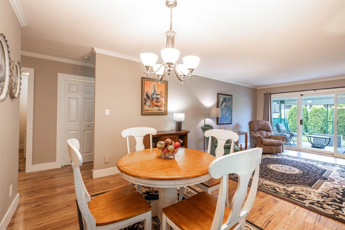 14-2180 Fletcher Street, Armstrong, BC - Indoor Photo Showing Dining Room