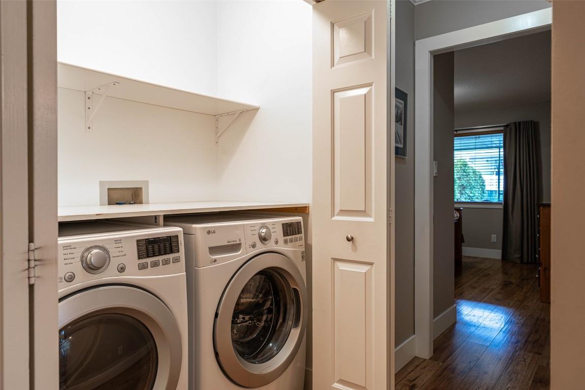 14-2180 Fletcher Street, Armstrong, BC - Indoor Photo Showing Laundry Room