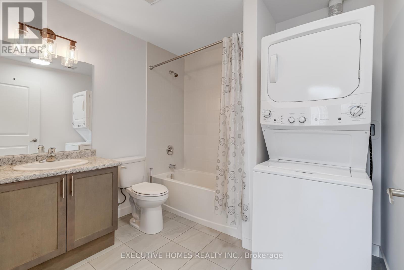 327 - 101 Shoreview Place, Hamilton, ON - Indoor