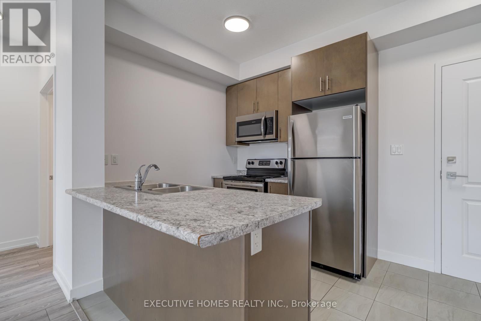 327 - 101 Shoreview Place, Hamilton, ON - Indoor Photo Showing Kitchen With Stainless Steel Kitchen With Double Sink