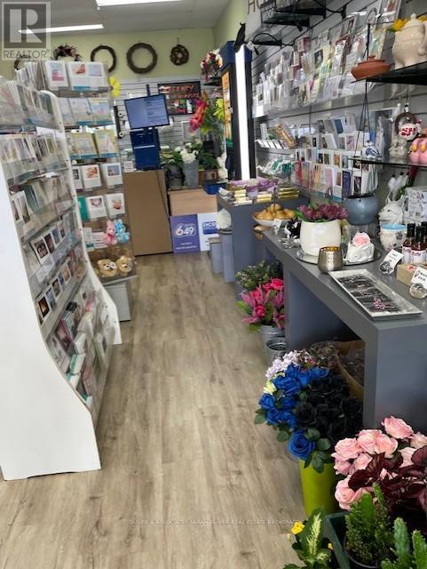 Cards and Gifts for many occassions - A - 600 Oxford Street E, London East (East F), ON